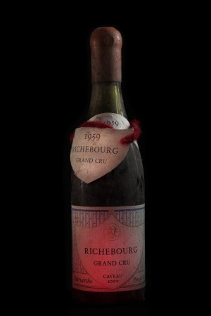 Découvrez notre cave et notre carte des vins