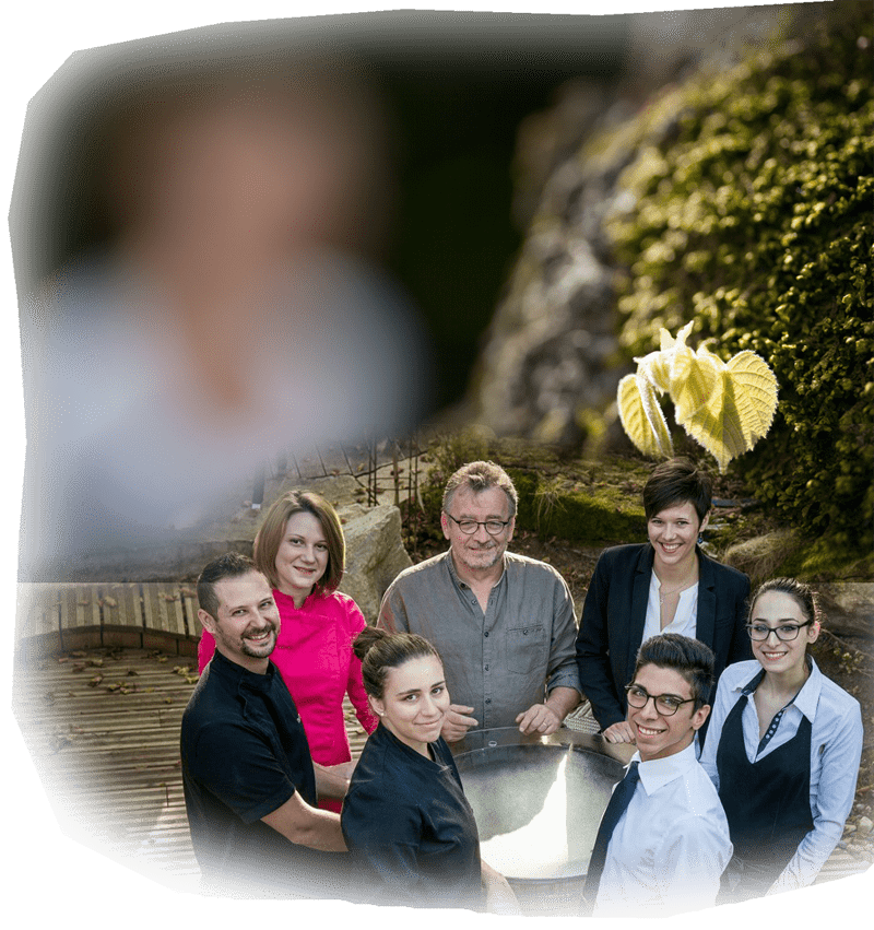 equipe-image1-min equipe-image1-min